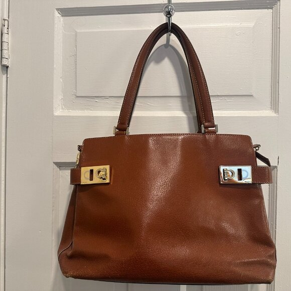 Salvatore Ferragamo Gancini 2 Way leather handbag - Picture 6 of 6